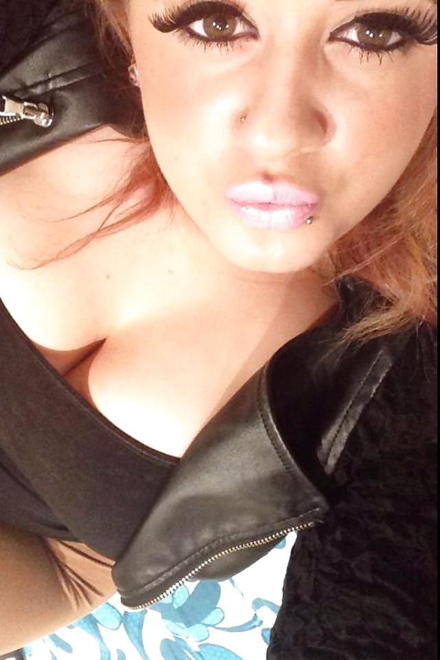 24P Would you empty your balls in chav Lindsay?