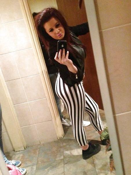 24P Would you empty your balls in chav Lindsay?
