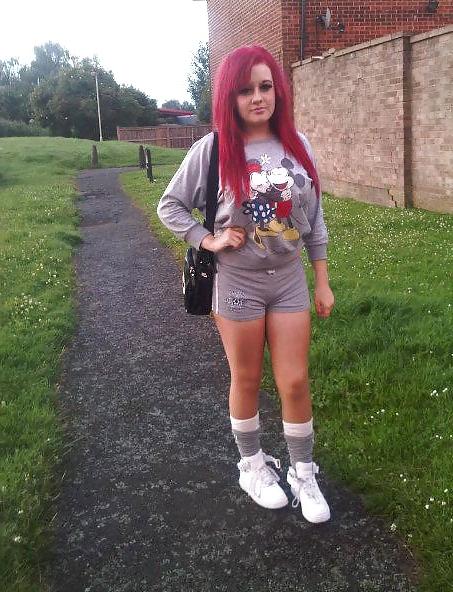 24P Would you empty your balls in chav Lindsay?