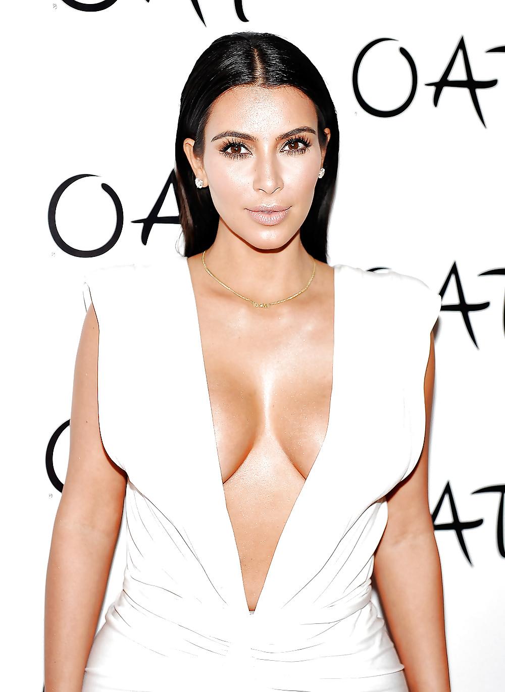 25P Celebrity Stroke Pics - Dec 2014
