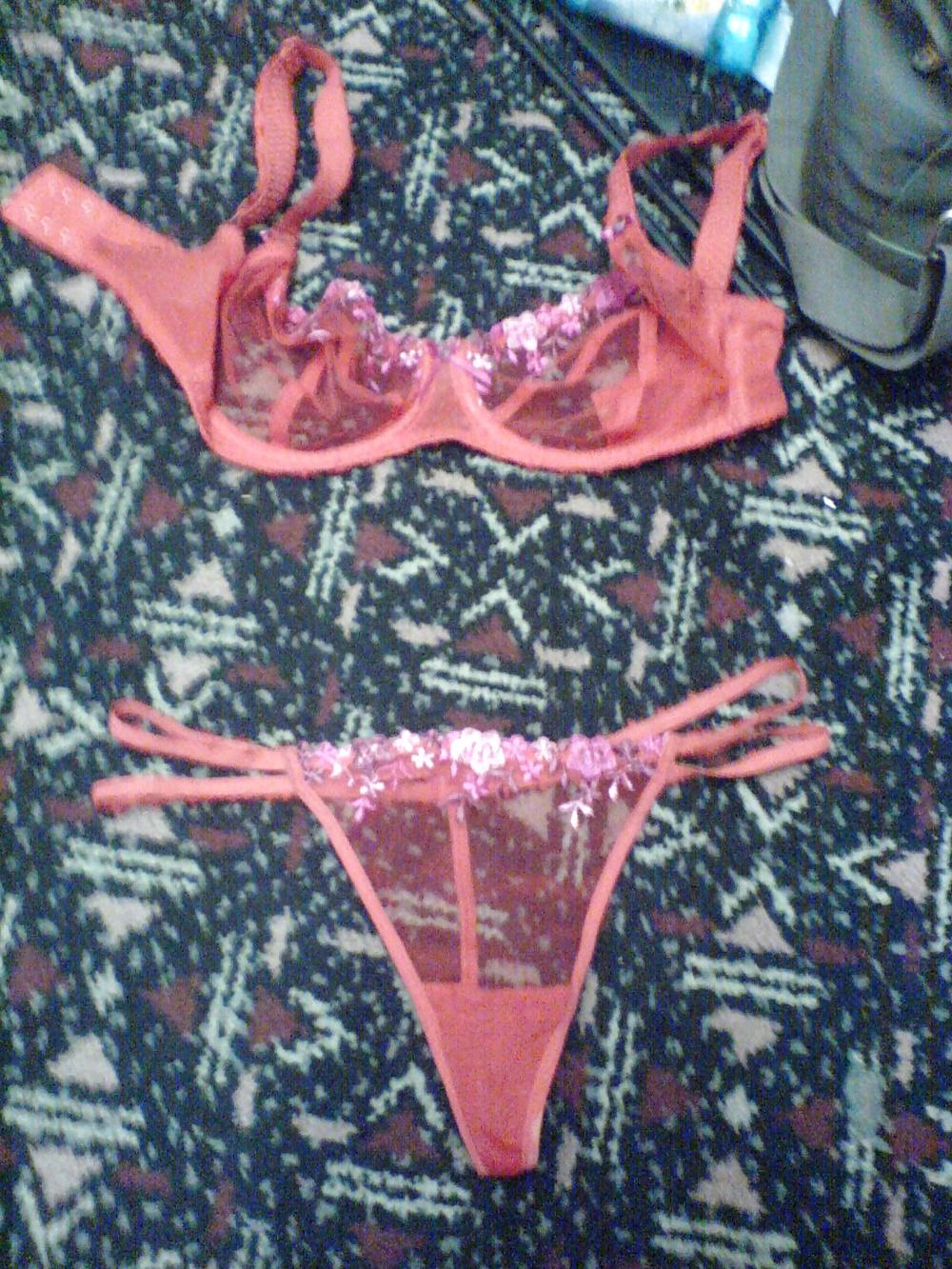 11P Pretty Irish Pauline (plus her Valentine underwear)