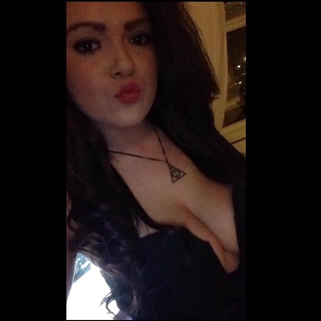 10P Would you empty your balls in chav Jenna?
