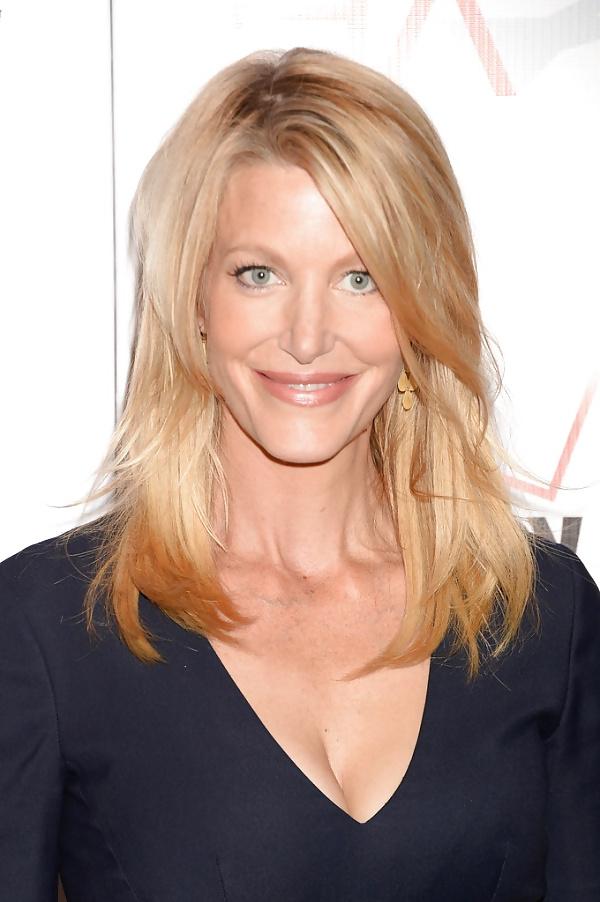 24P Anna Gunn - Bitchy MILF of Breaking Bad