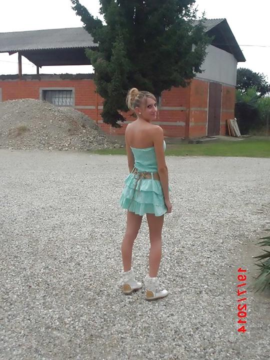 11P Italian not naked blonde