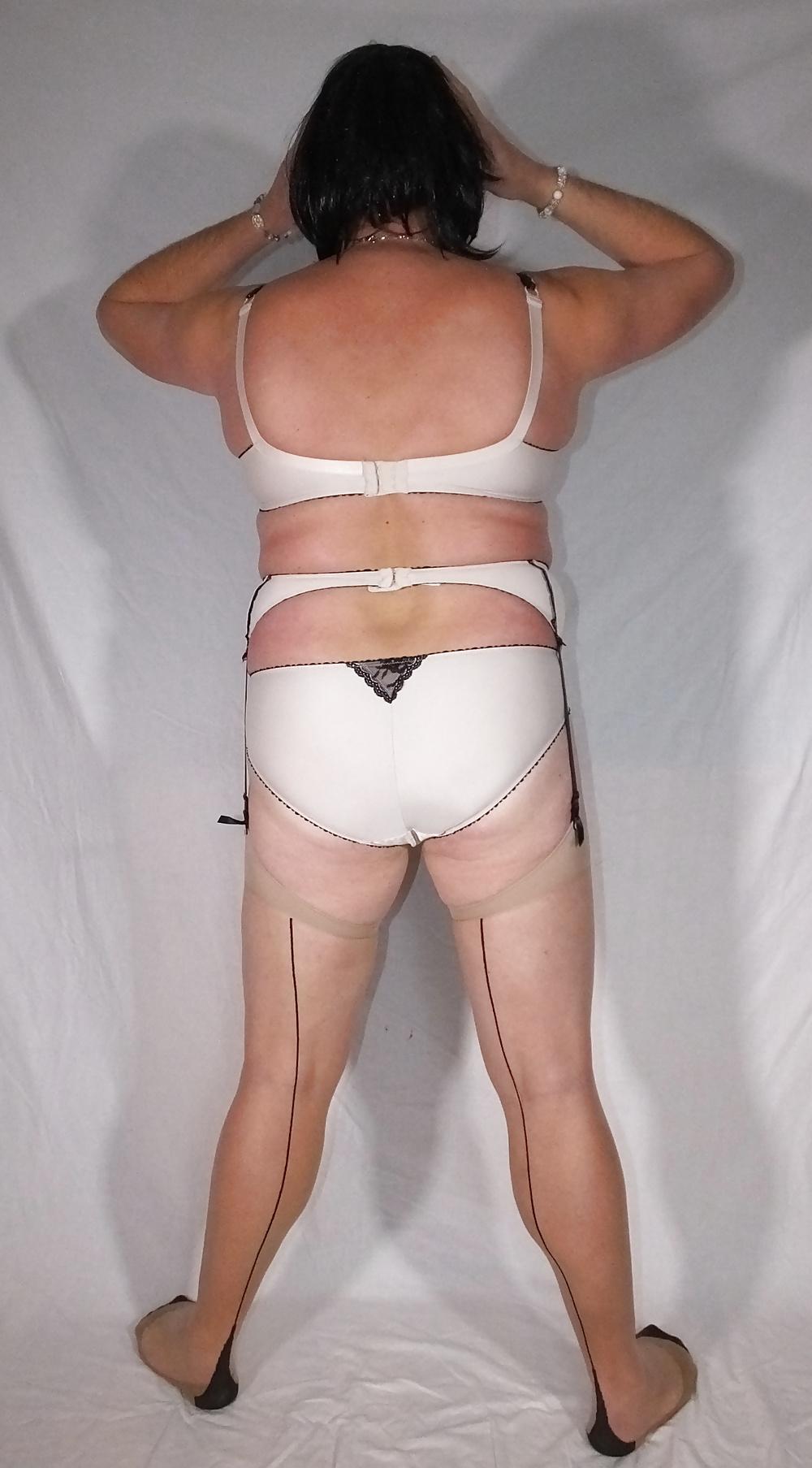 25P Shemale And Crosdresser  Vintage Beige Panty Gossard