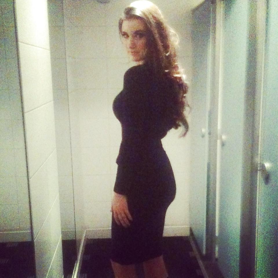 25P Would you empty your balls in chav Lucy?