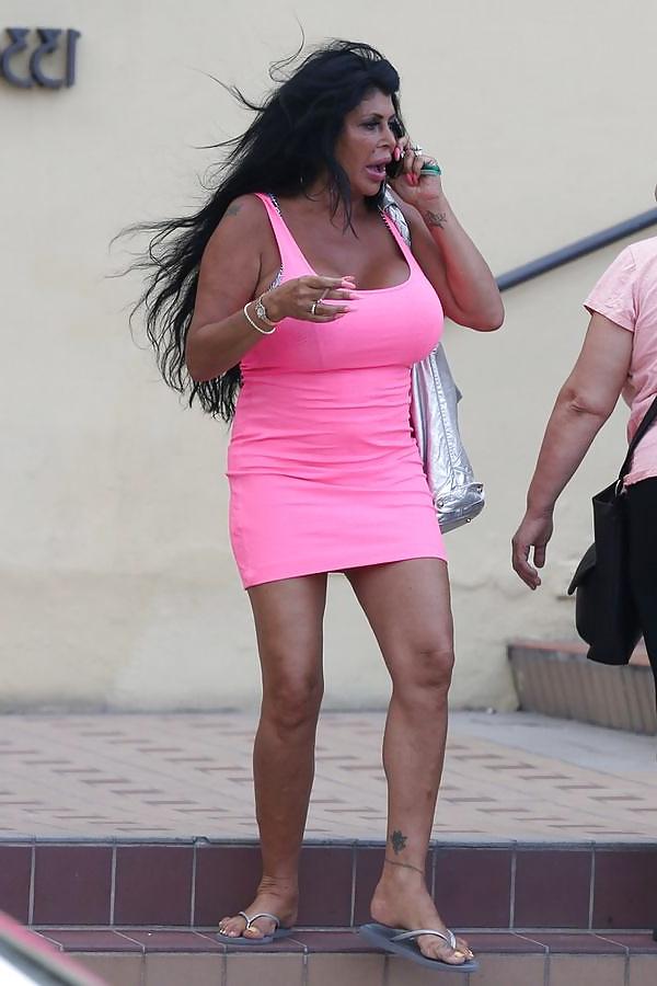 25P Big Ang alias Angela Raiola – Mob Wives MILF