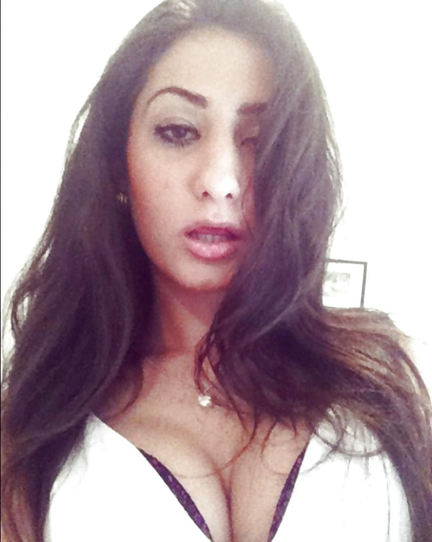 10P Iranian Persian whore Yasmin (COMMENT PLEASE)