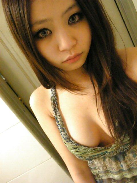 14P Taiwanese Girl