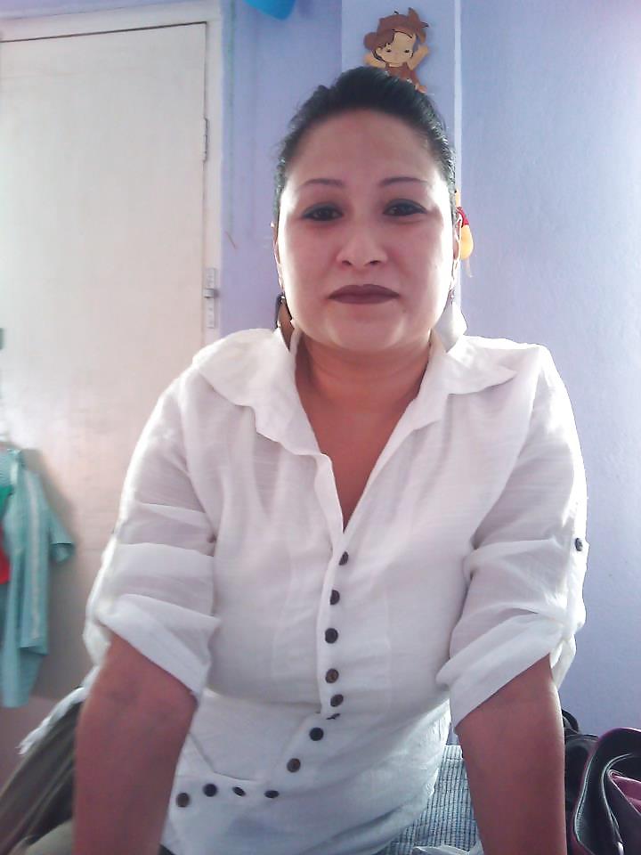 25P Sexy nepali mom (MRS JOSHI)