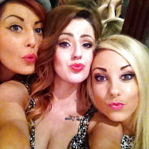 25P Facebook girls Irish 