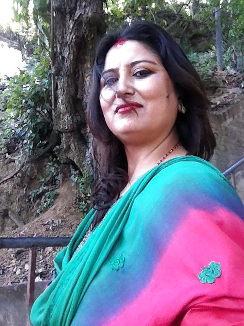 25P Sexy nepali mom SABITA THAPA