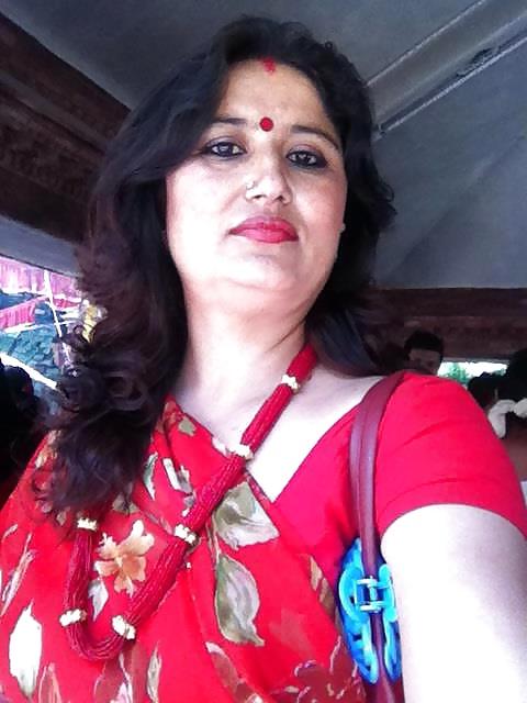 25P Sexy nepali mom SABITA THAPA