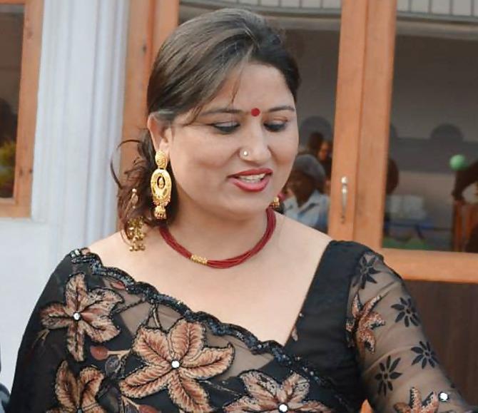 25P Sexy nepali mom SABITA THAPA