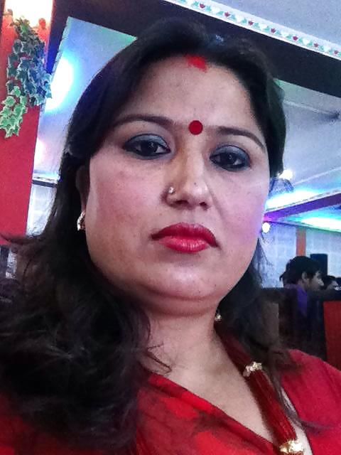 25P Sexy nepali mom SABITA THAPA