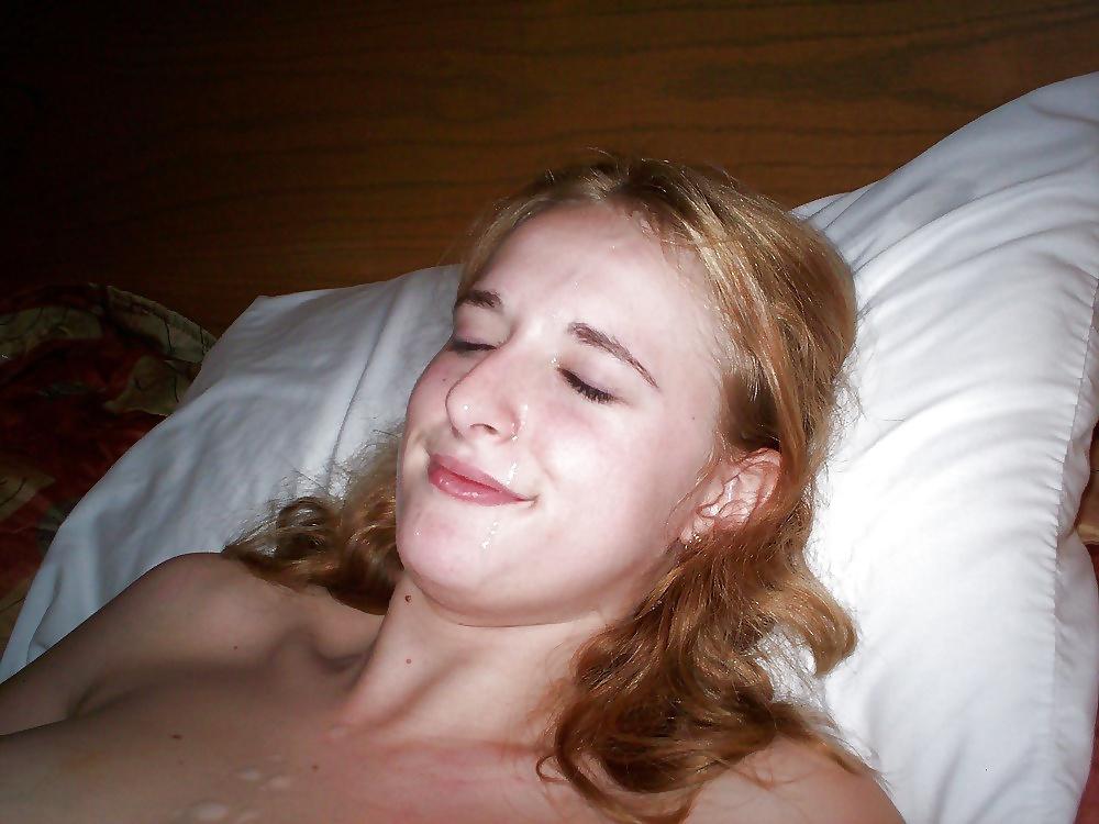 22P Submissive girl