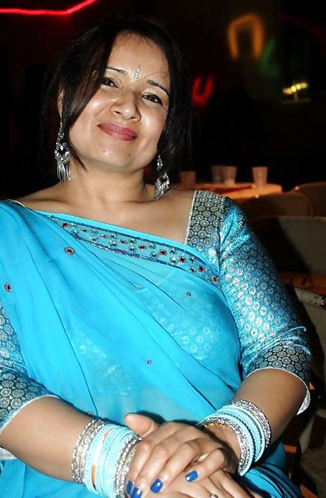 25P Sharmila kc (sexy nepali milf)