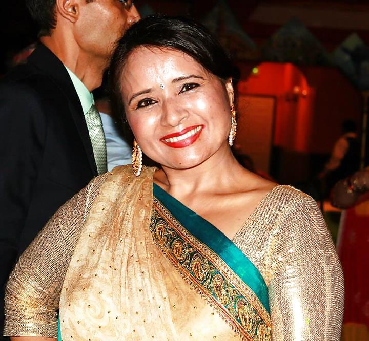 25P Sharmila kc (sexy nepali milf)