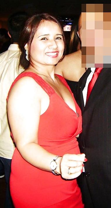 25P Sharmila kc (sexy nepali milf)