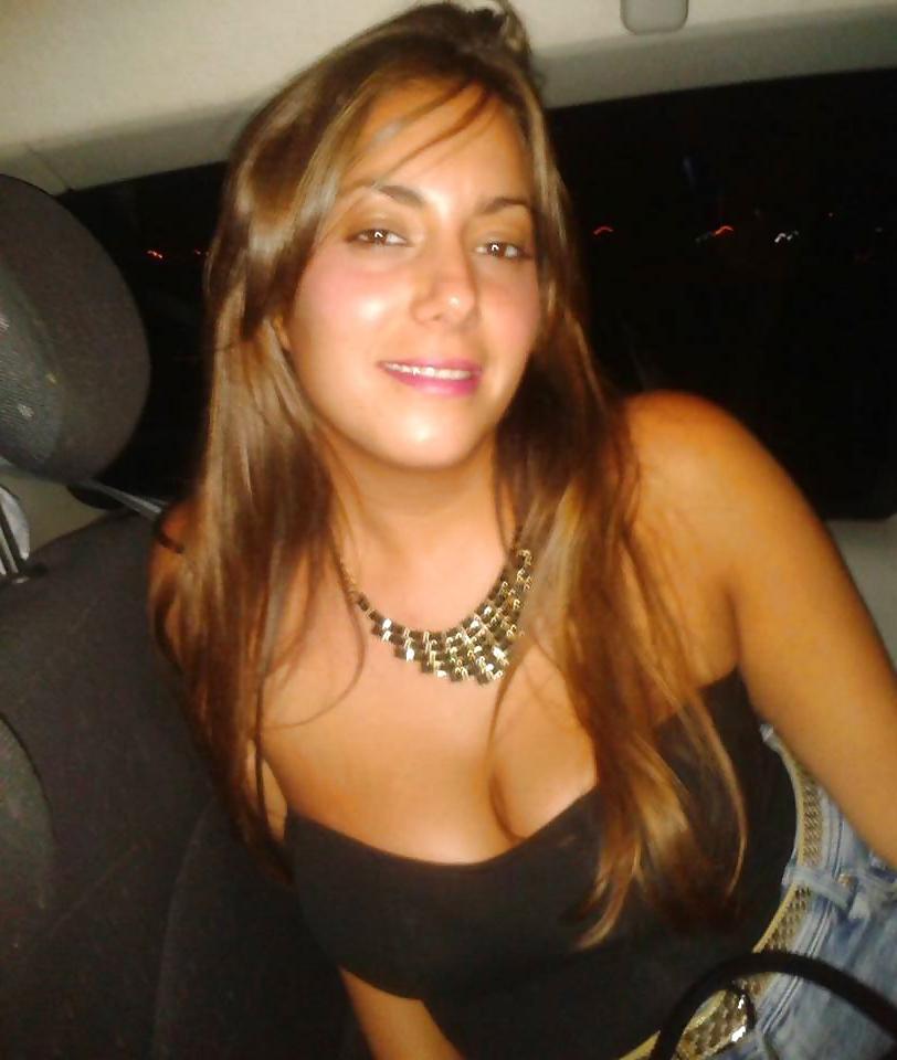 14P Slut Anita and Nadia's melons