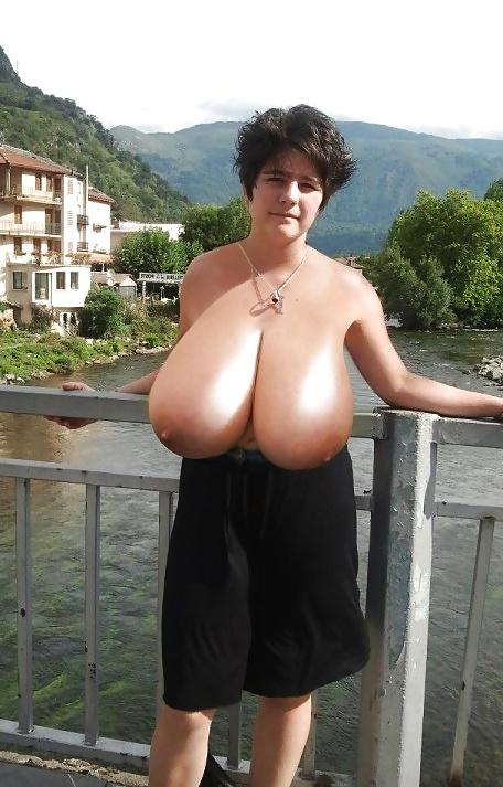 23P Mega tits 9