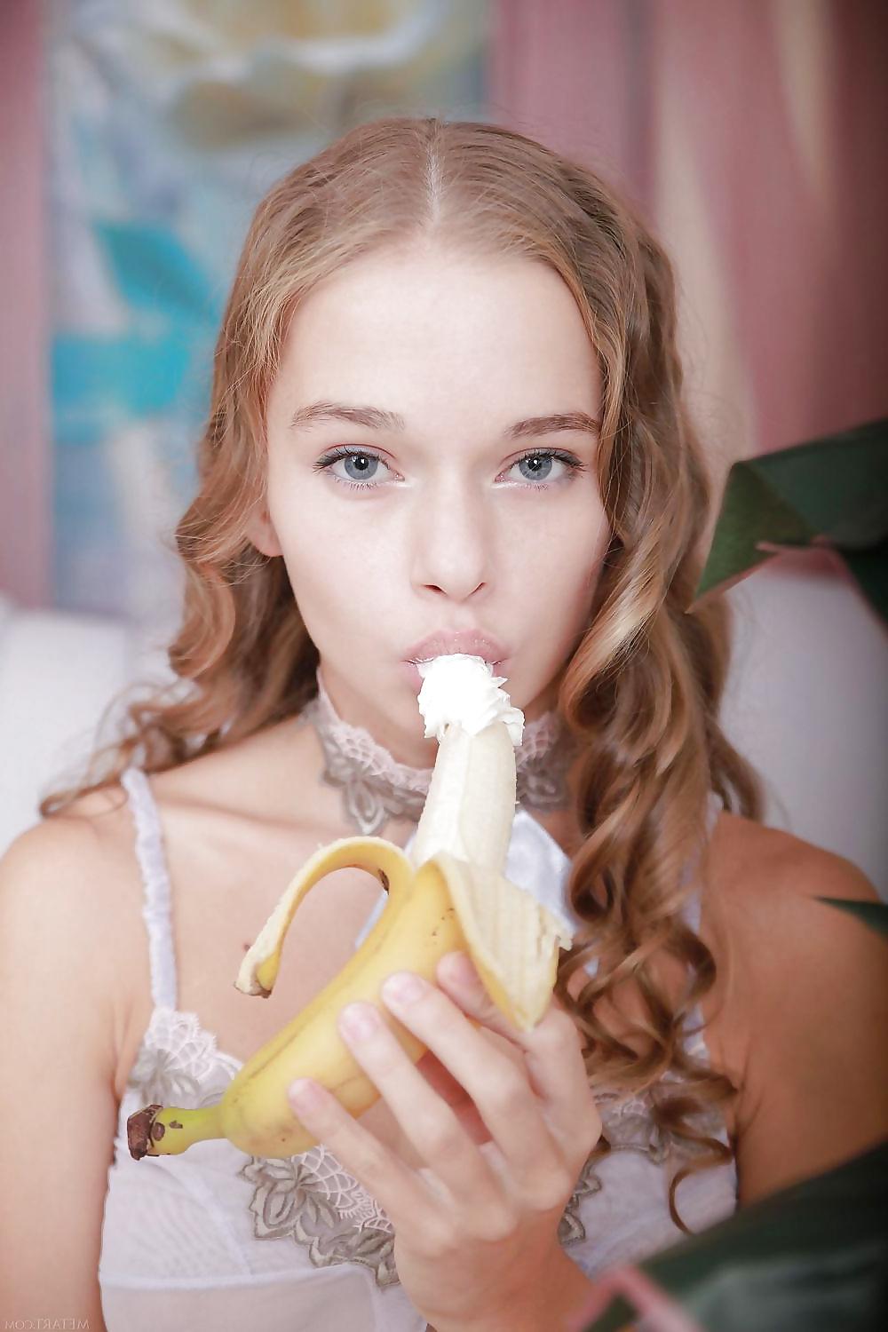25P Banana...