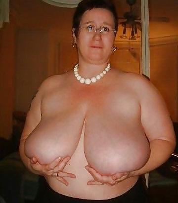15P Mature-BBW-Ladies 553