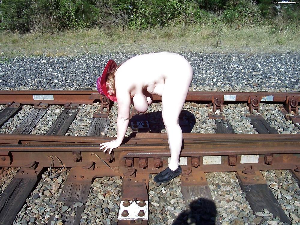 15P Mature-BBW-Ladies 557