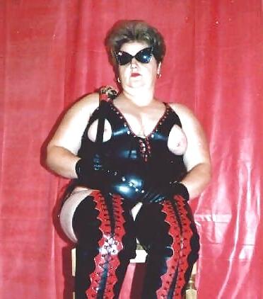 15P Mature-BBW-Ladies 557