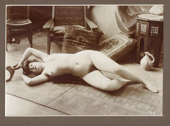 12P VINTAGE HAIRY
