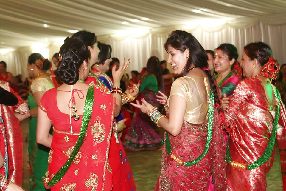 25P Sexy nepali moms (so appealing)