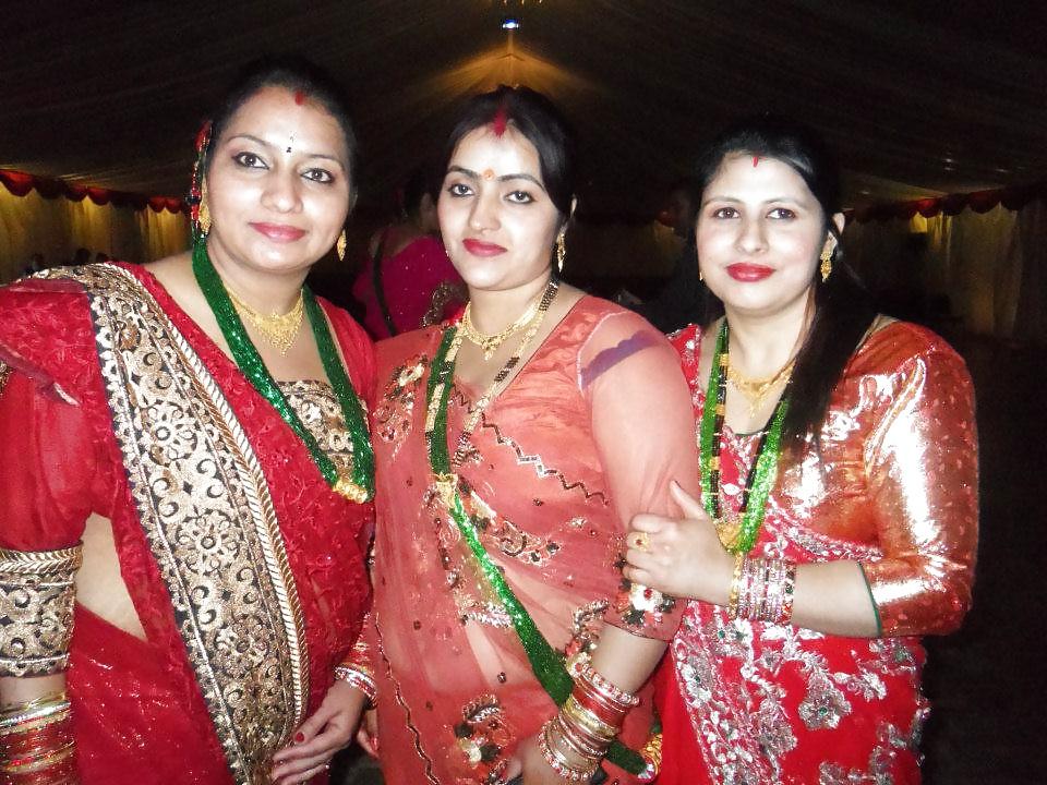 25P Sexy nepali moms (so appealing)