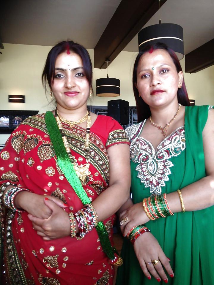 25P Sexy nepali moms (so appealing)
