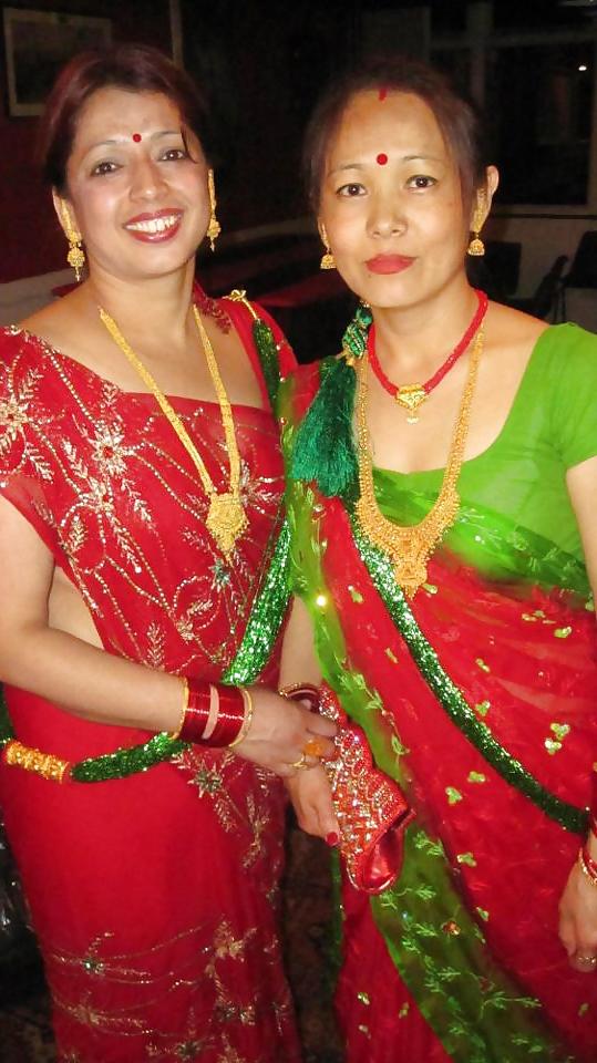 25P Sexy nepali moms (so appealing)
