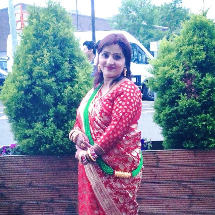 25P Sexy nepali moms (so appealing)