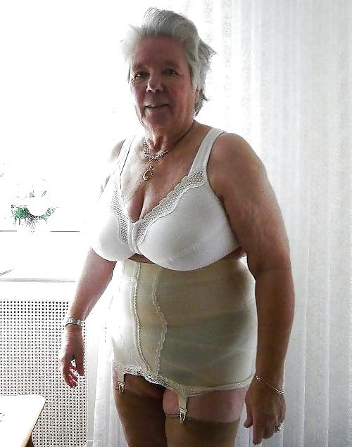 15P Mature-BBW-Ladies 572