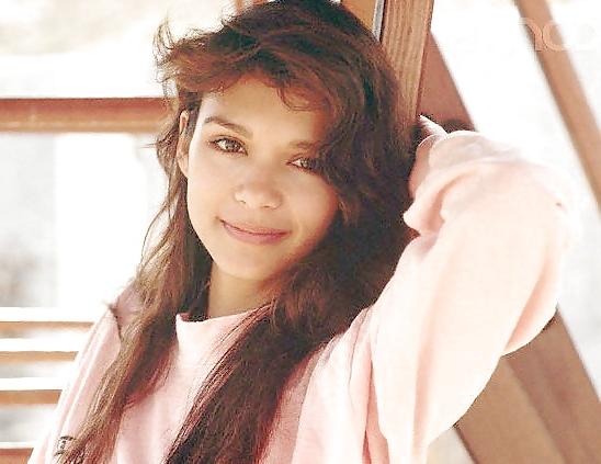 25P Anybody Else Hot For Nia Peeples?