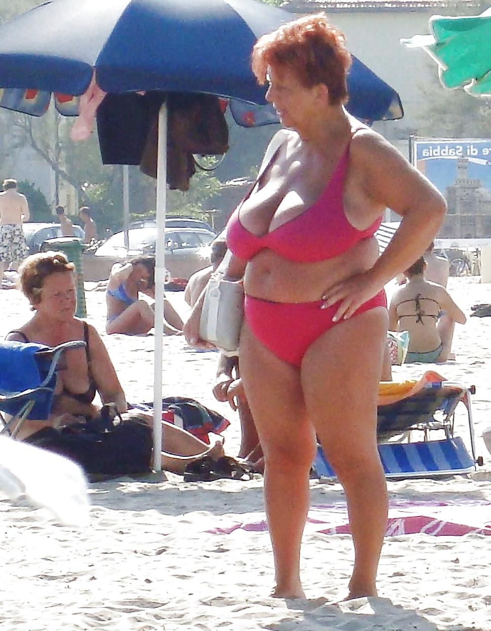 14P Mature-BBW-Ladies 580