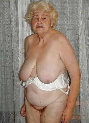 15P Mature-BBW-Ladies 575