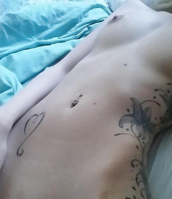 25P Sweet Tina 20 yo Amateur Tattoo whore make hard CMTS