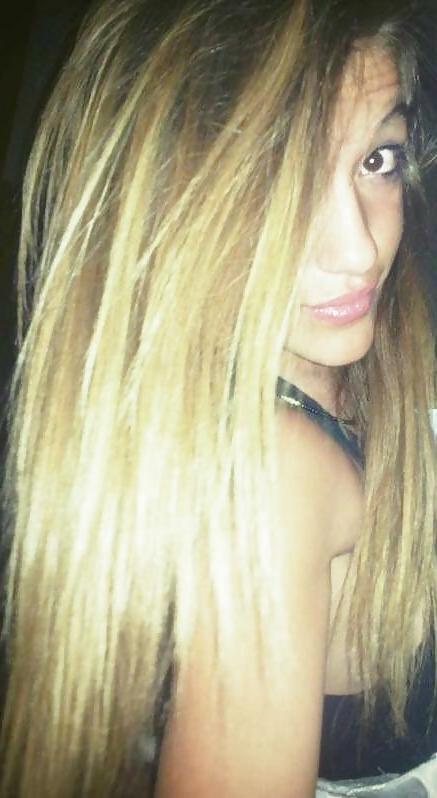 16P Clara sexy Facebook italian teen babe