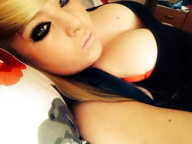 25P Would you empty your balls in these chavs? 8