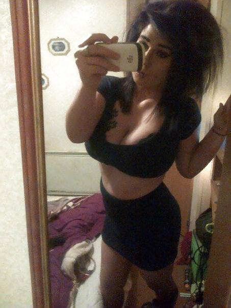24P Would you empty your balls in elle h?