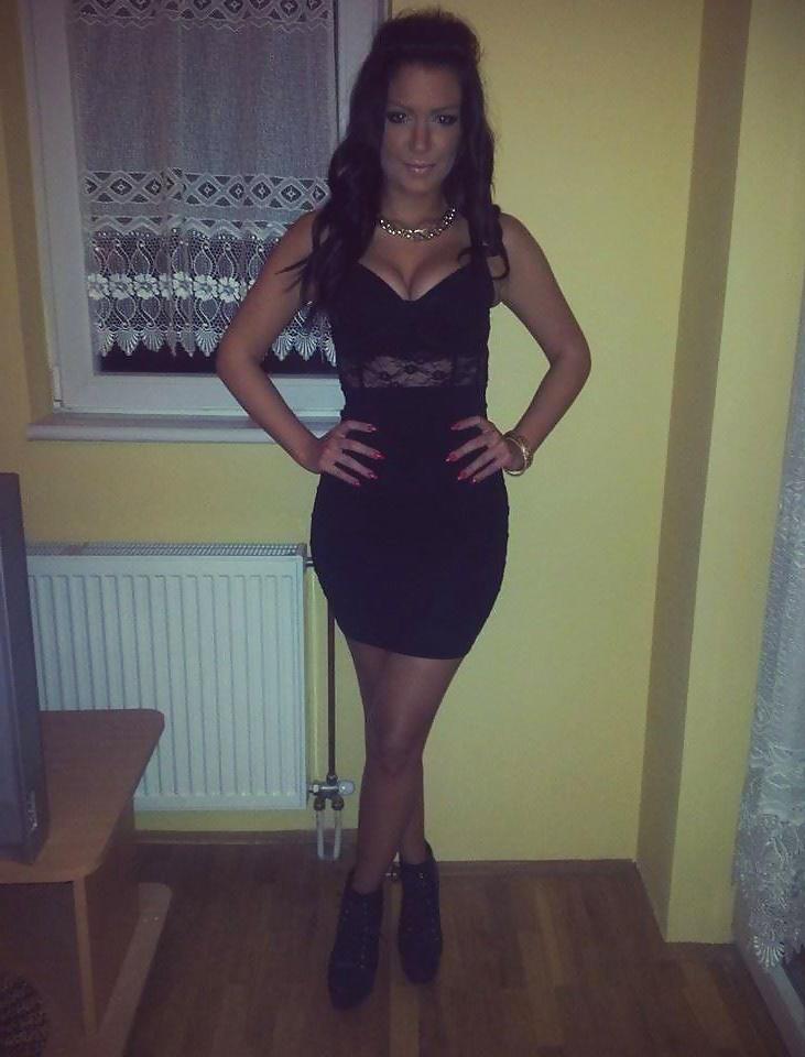 22P Ana Macedonaian fuck meat i like to fuck and cum on her tits