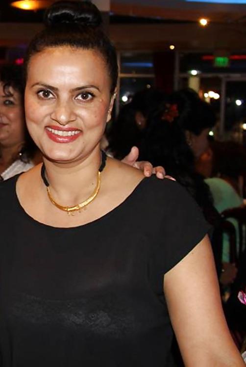 25P Mrs Raut (sexy nepali milf)