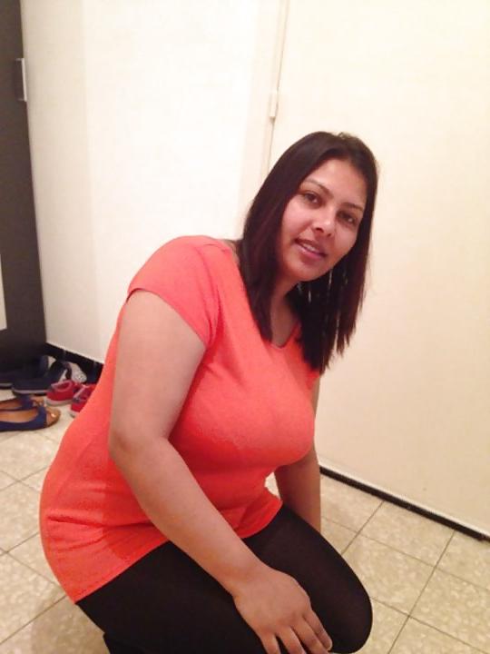 25P Sushma khadka (sexy nepali mom made for fuck only)