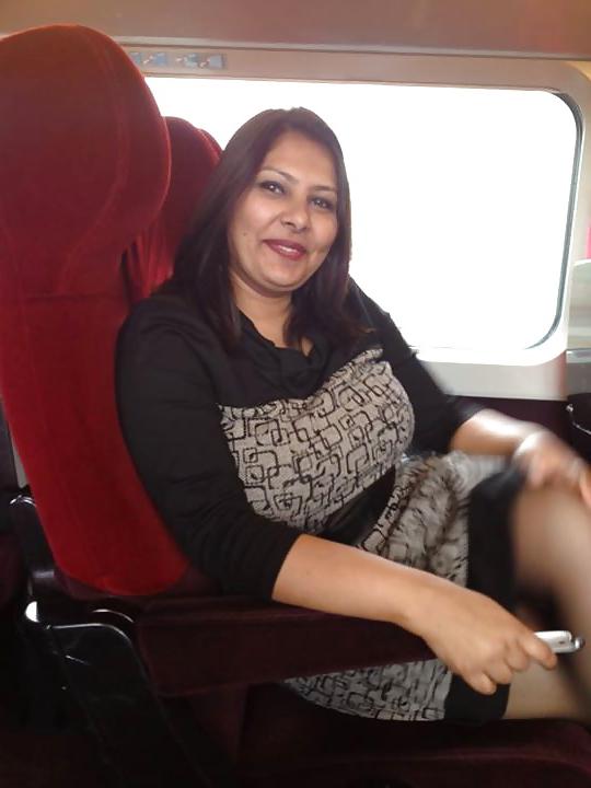 25P Sushma khadka (sexy nepali mom made for fuck only)