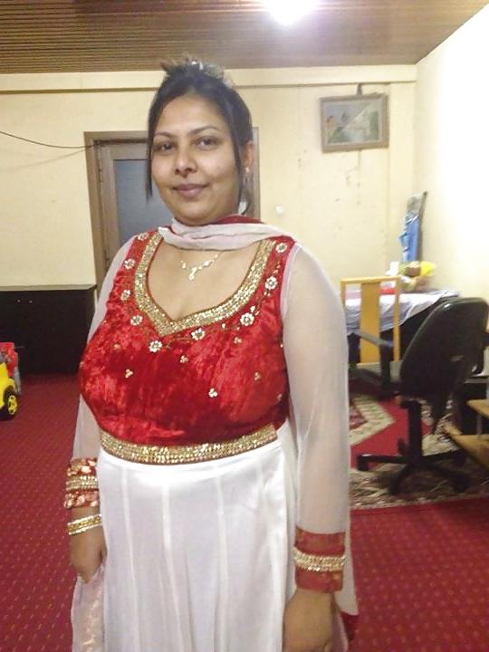 25P Sushma khadka (sexy nepali mom made for fuck only)