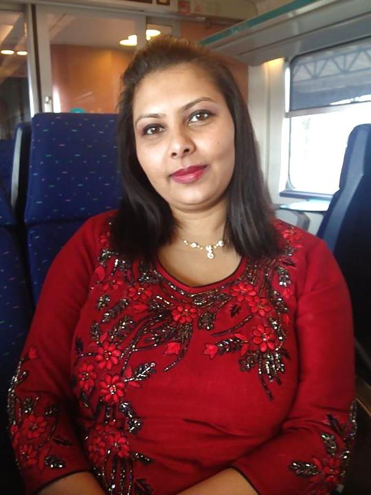 25P Sushma khadka (sexy nepali mom made for fuck only)