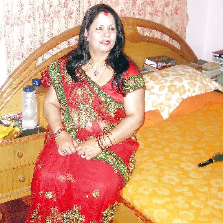 21P Shova - mature nepali mom for fuck!!